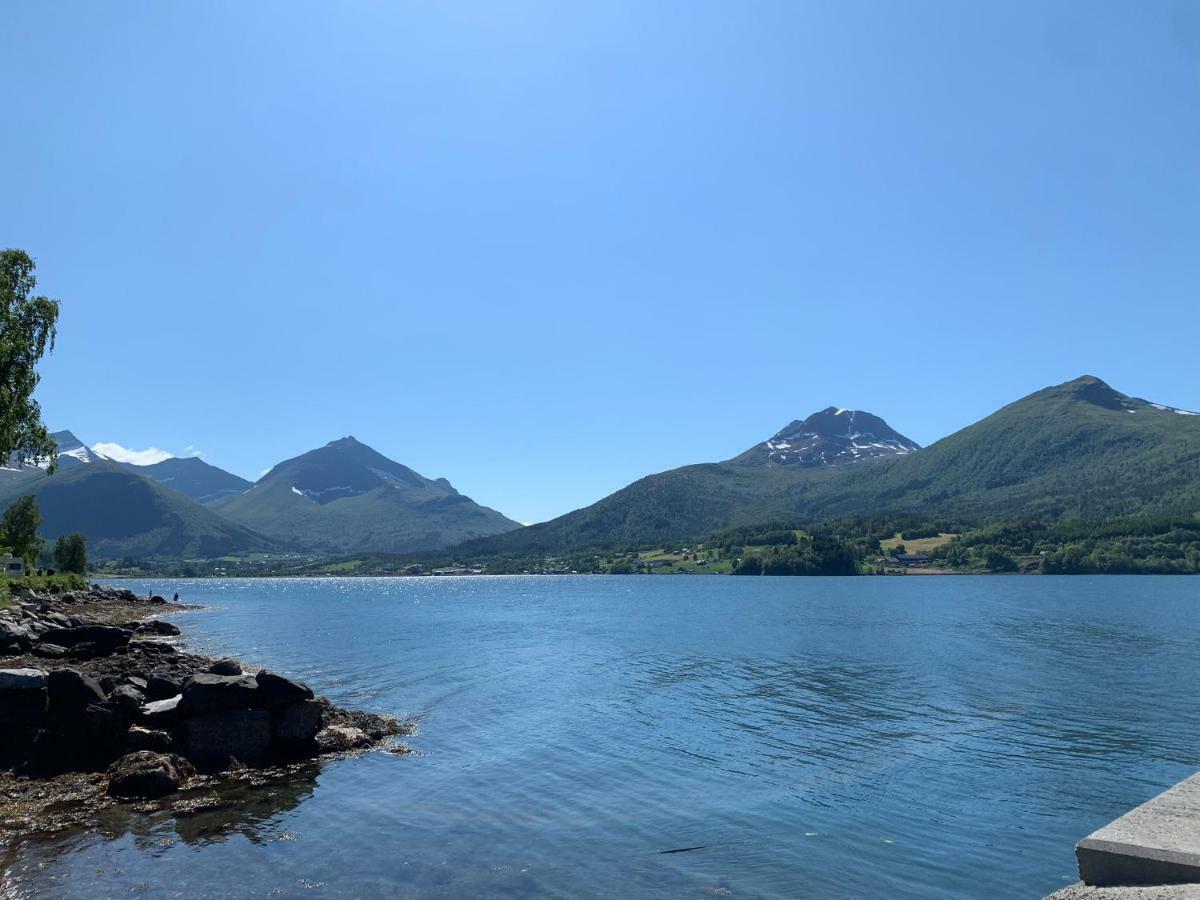Fagervik Camping Tresfjord Екстериор снимка